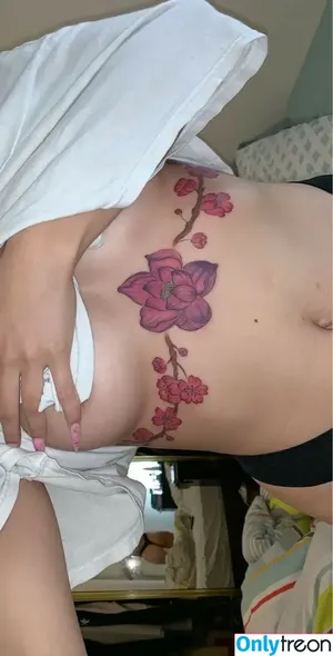 ihavenotiddies / katieqkn nude photo #0009