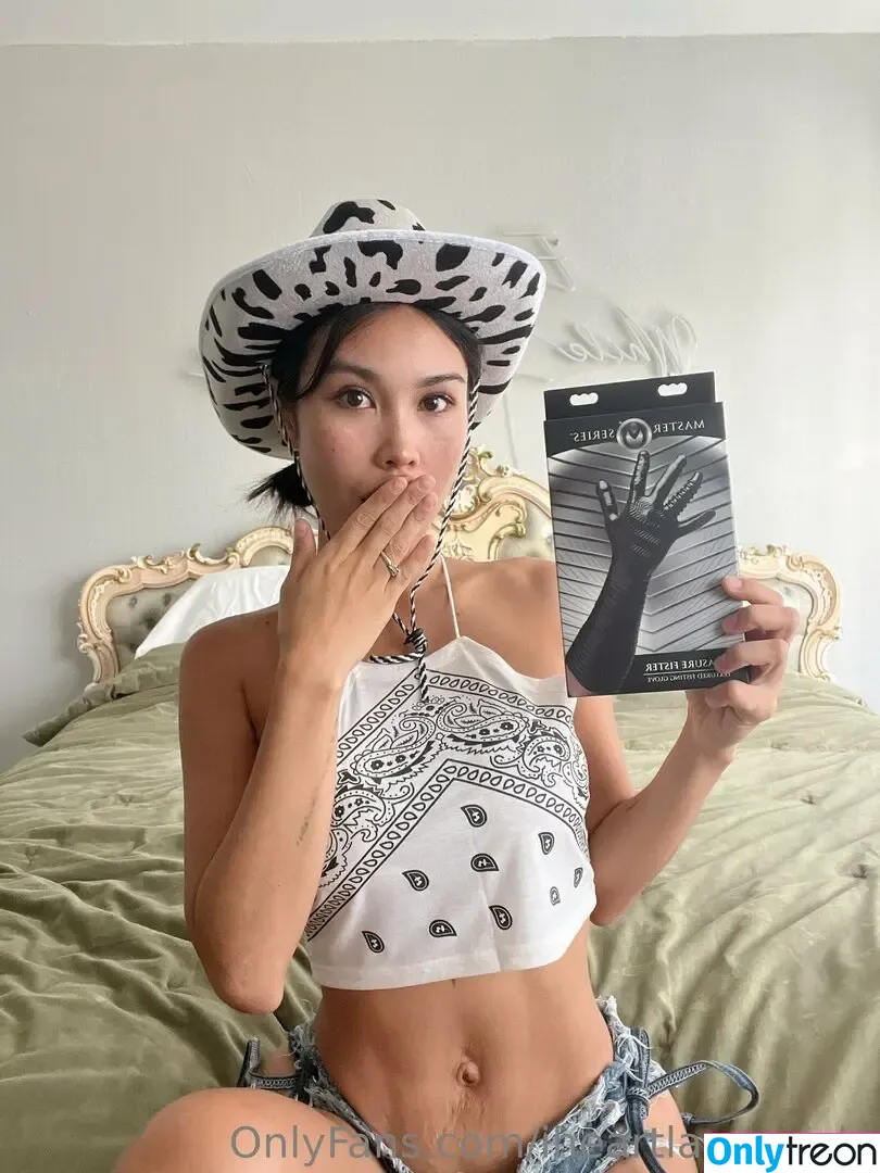 iheartlaurenlala nude photo #0098 (iheartlaurenlala)