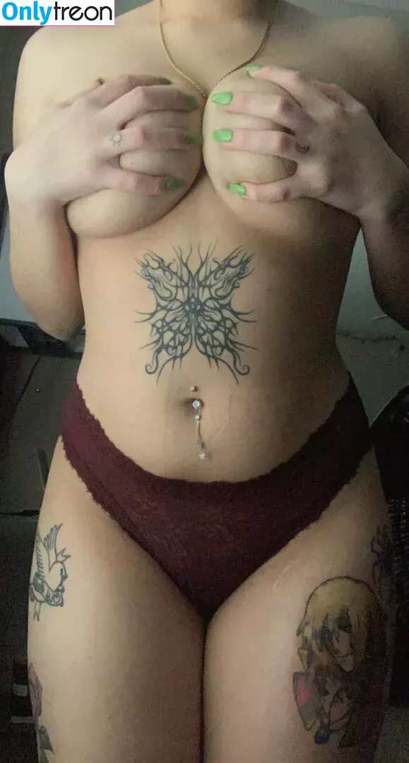 IiIjiggles nude photo #0036 (idali.guebara18 / jigglesssss / peachyidali)