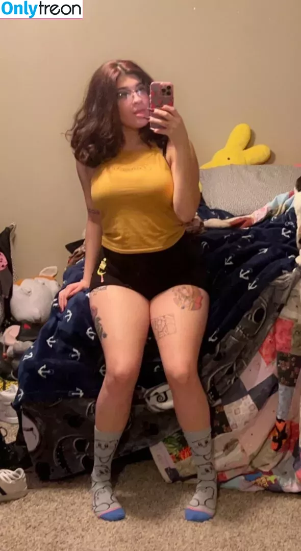 IiIjiggles nude photo #0039 (idali.guebara18 / jigglesssss / peachyidali)