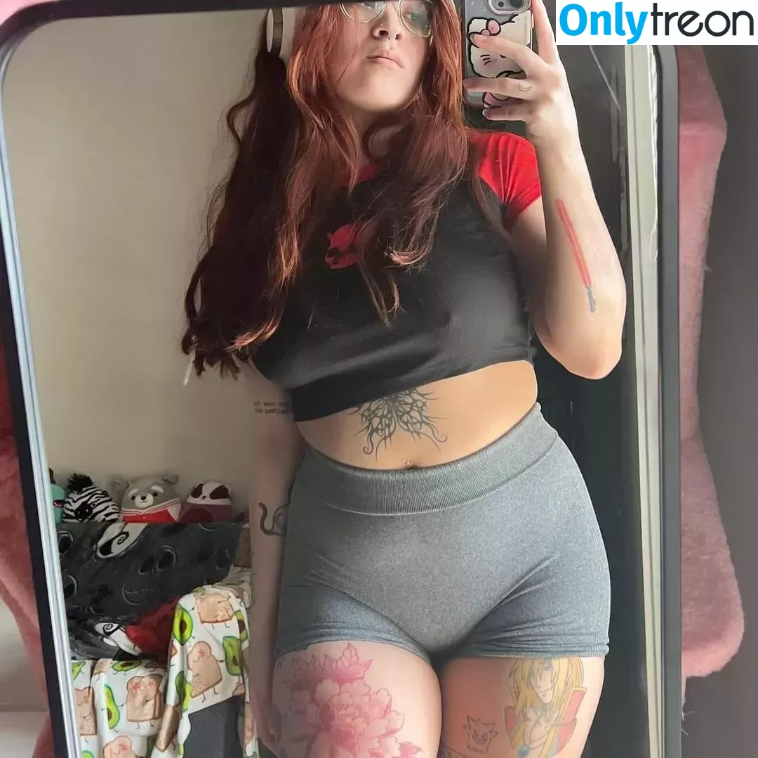 IiIjiggles nude photo #0078 (idali.guebara18 / jigglesssss / peachyidali)