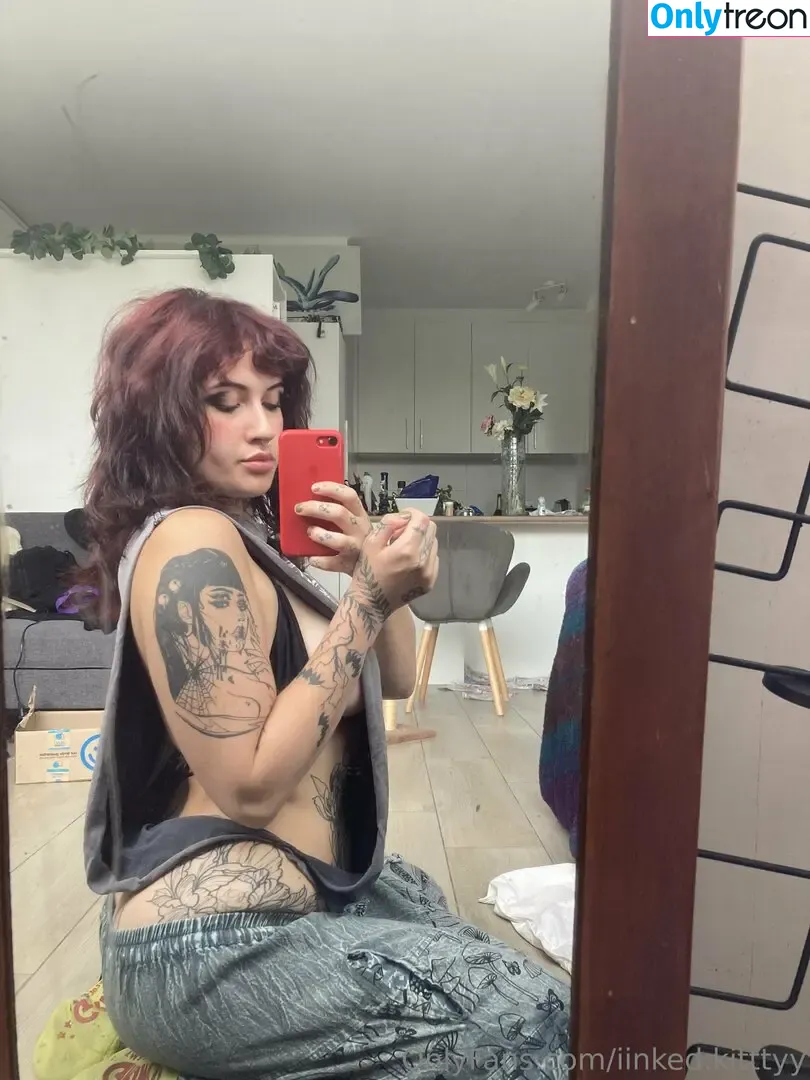 iinked.kitttyy nude photo #0029 (iinkedkitty)