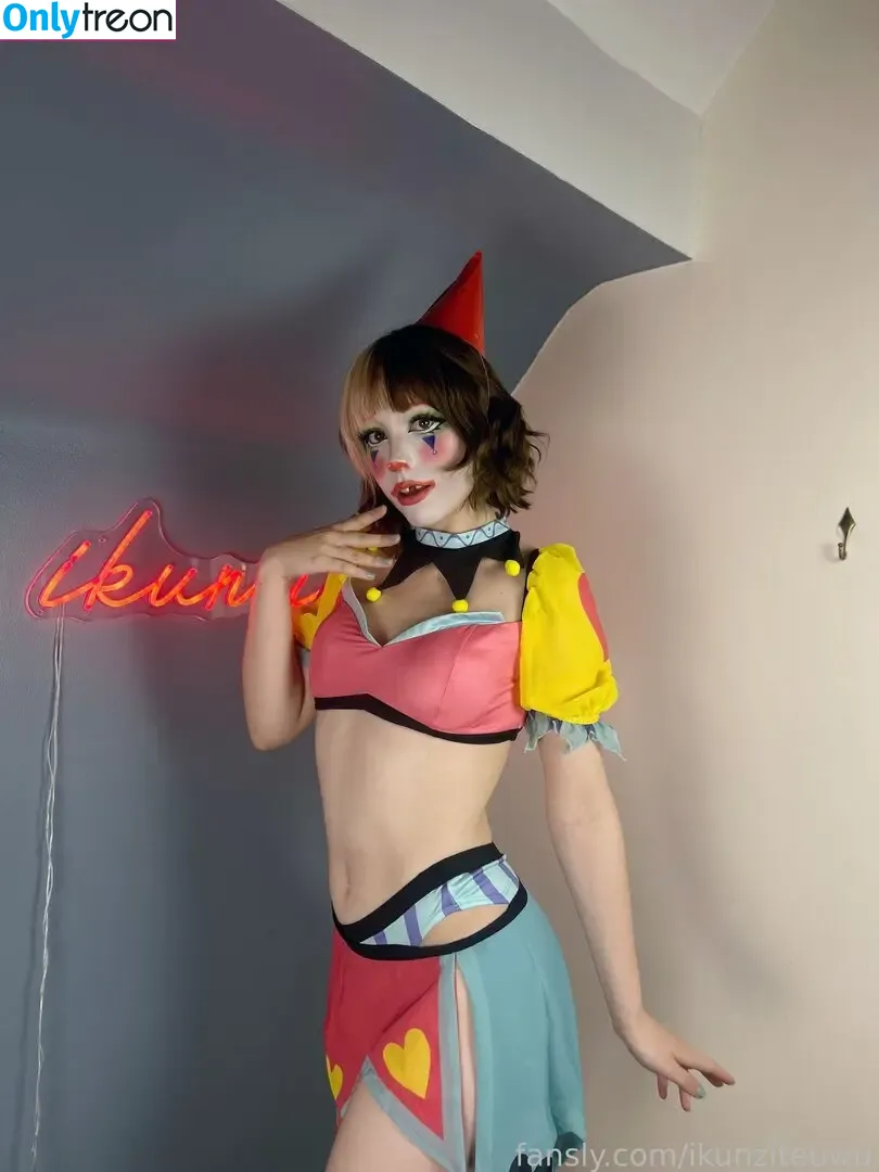 ikunziteuwu nude photo #0002 (toothless teddie / toothlessteddie)