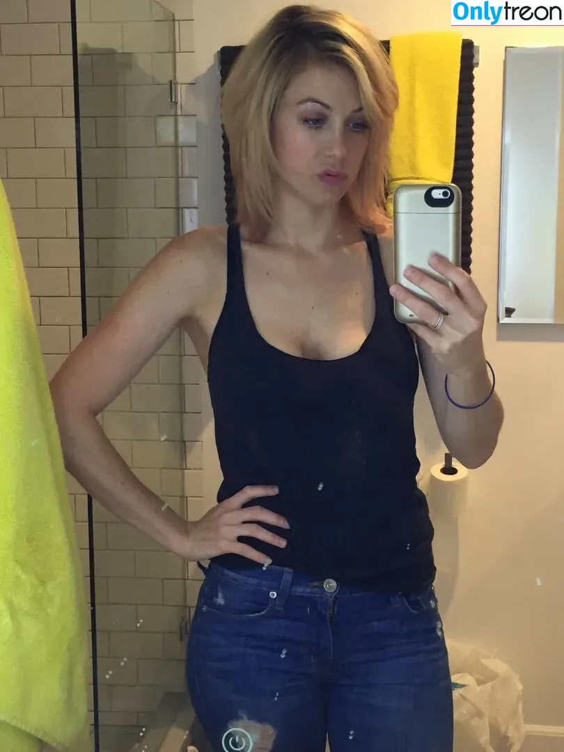 Iliza Shlesinger nude photo #0132 (ilizas)
