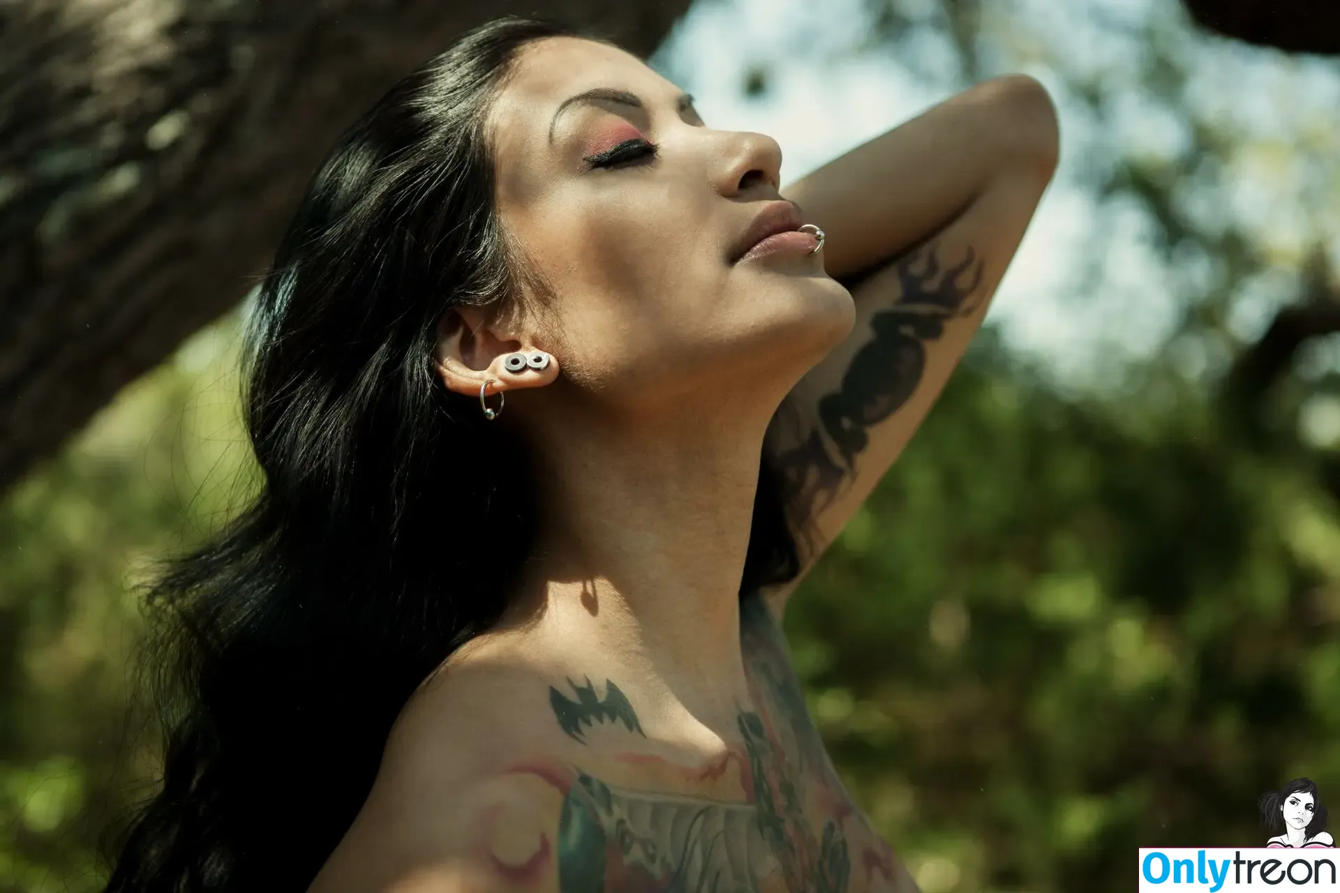 Illyria nude photo #0012 (illyriapottery)