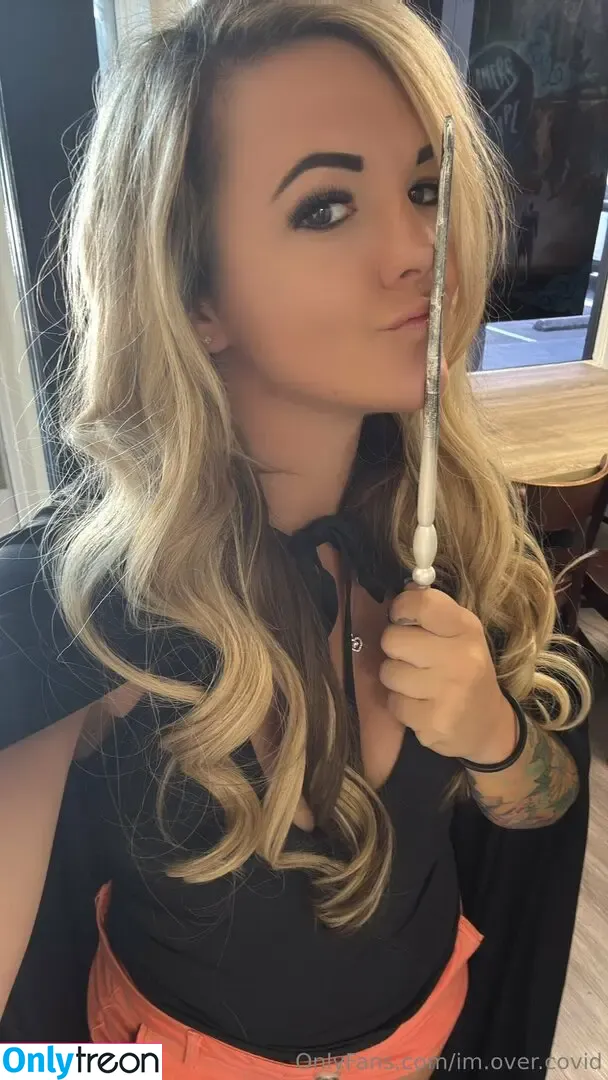 im.over.covid nude photo #0313 (imovercovid / maylee.covid)