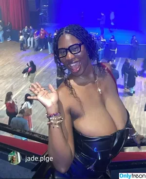 Imacow / imacow.fan / jade.plge nude photo #0004