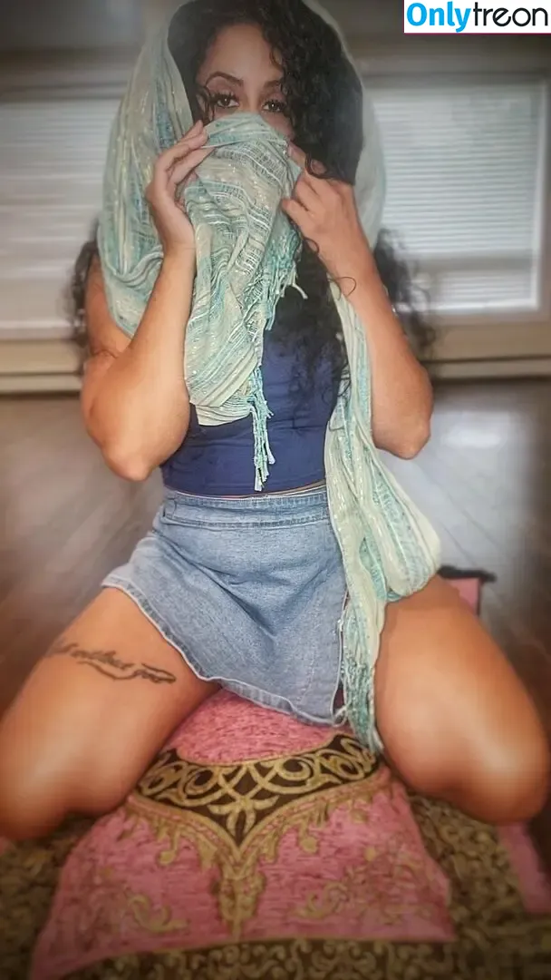 Imanxo nude photo #0030 (Imanxo)