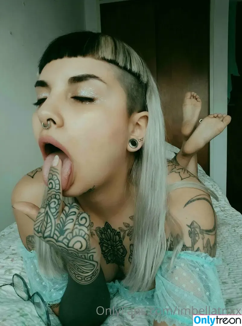 imbellatrixx nude photo #0027 (bellatrixx)