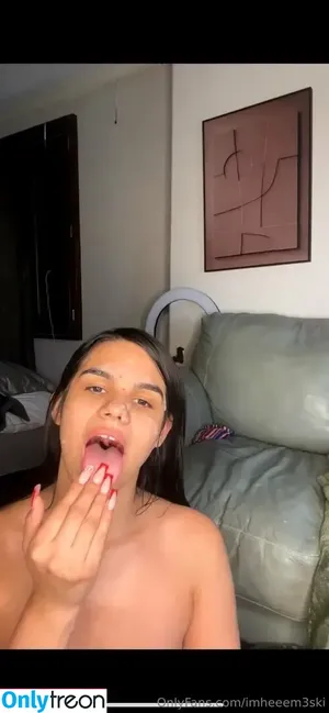 imheeem3ski / imheeeeem3 nude photo #0009