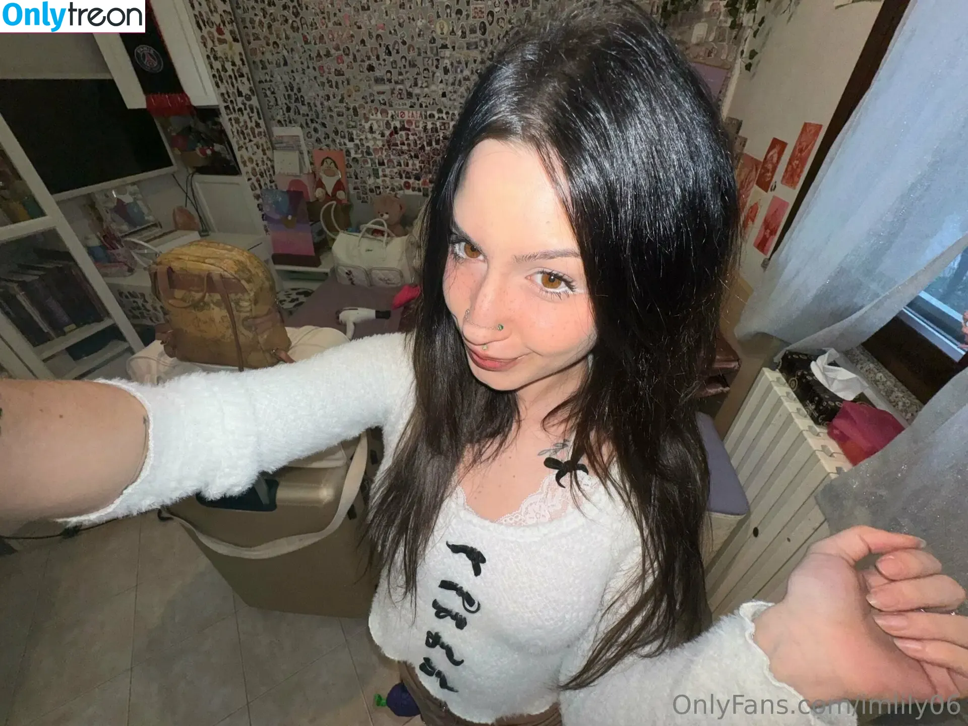 imlily06 nude photo #0040 (Lily)