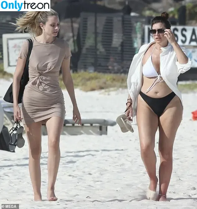Imogen Thomas nude photo #0720 (imogen_thomas)
