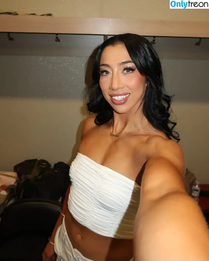 Indi Hartwell nude photo #0280 (indihartwell)