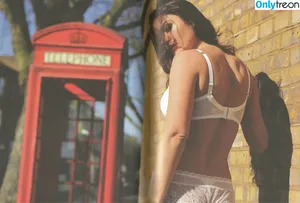 India Reynolds / indiareynolds / lovefromreyn nude photo #1477