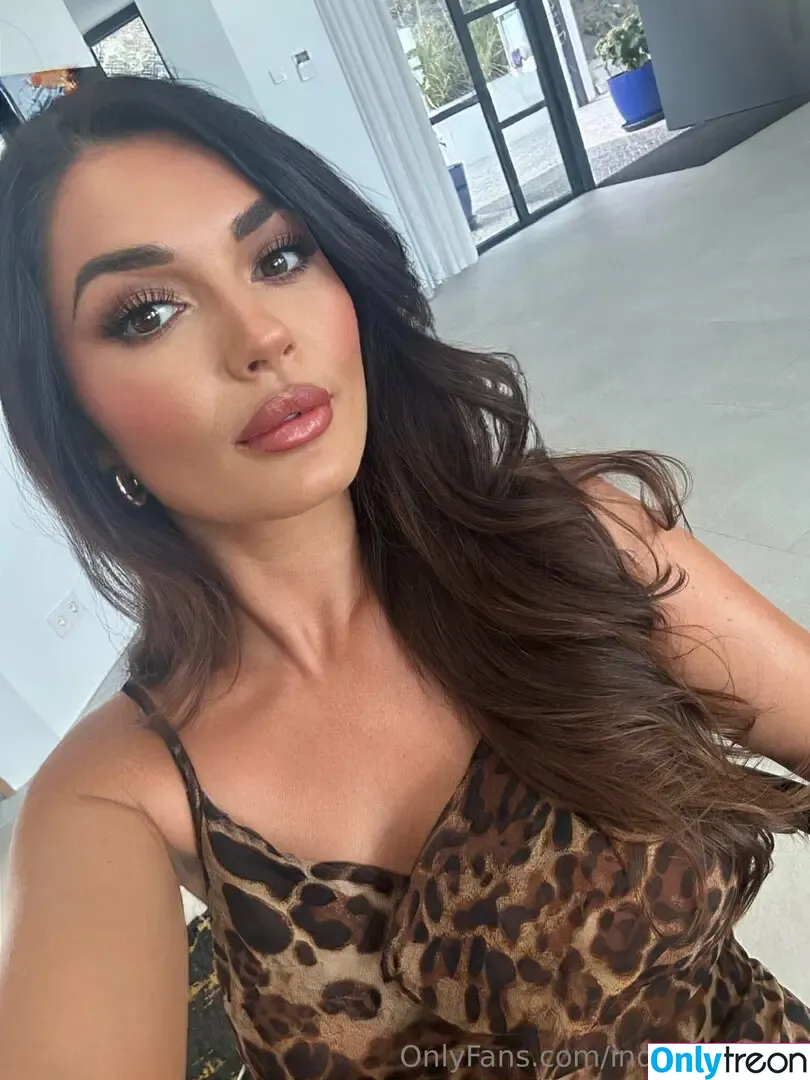 India Reynolds nude photo #1720 (indiareynolds / lovefromreyn)