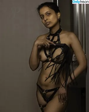 Indian Girls / indianprettygirls nude photo #0042