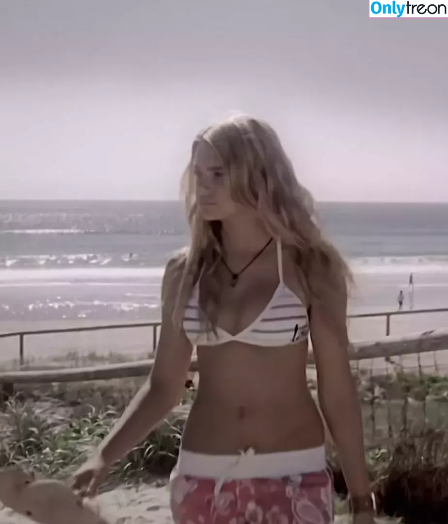 Indiana Evans nude photo #0028 (indianaevans27)