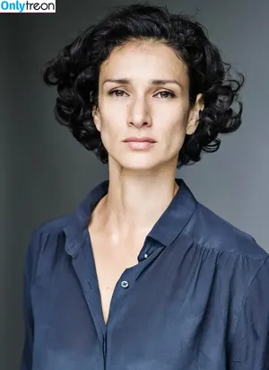 Indira Varma / indiravarma nude photo #0132