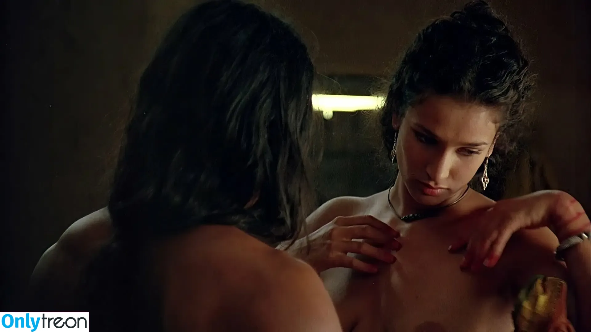 Indira Varma nude photo #0018 (indiravarma)