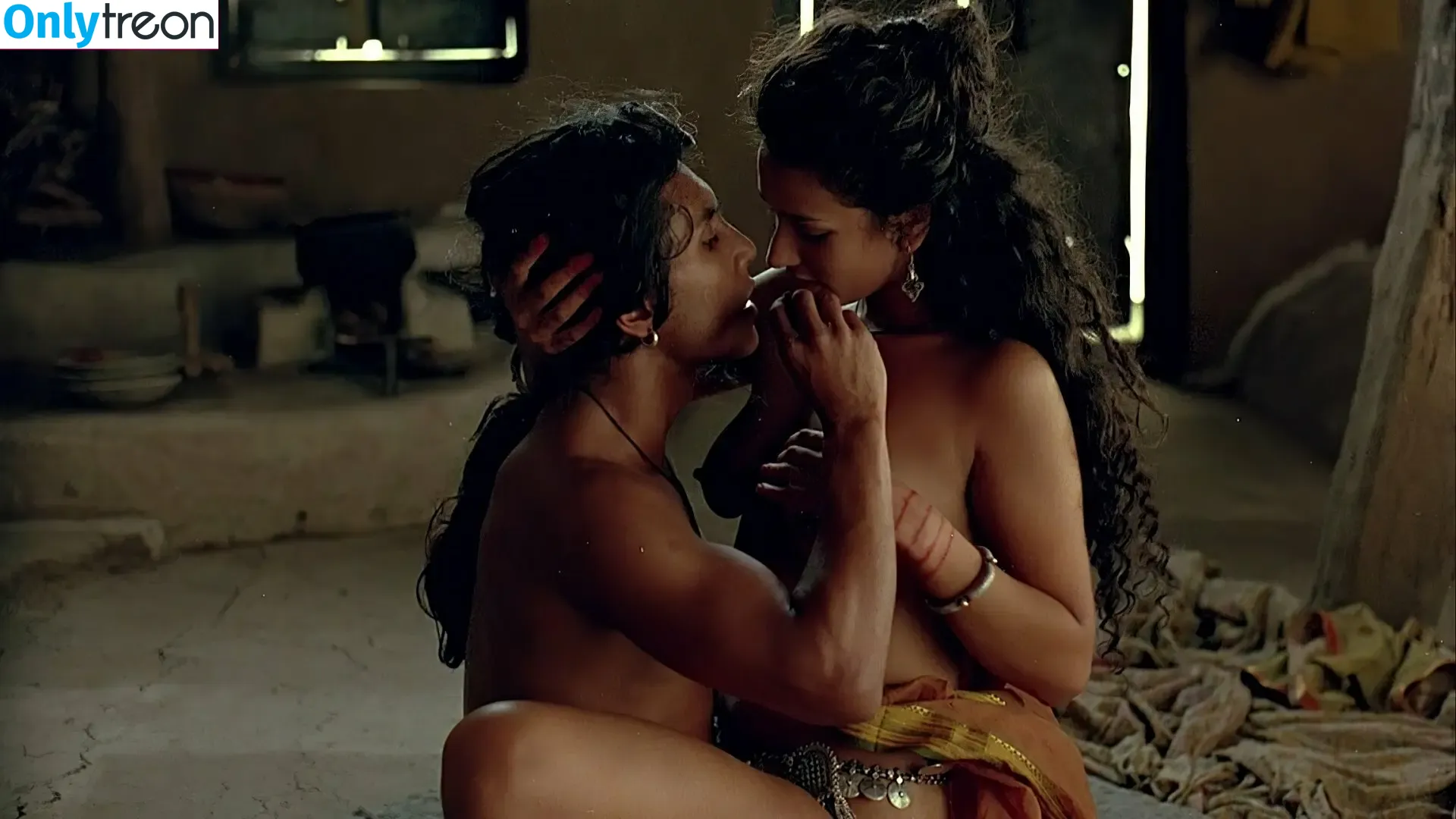 Indira Varma nude photo #0029 (indiravarma)