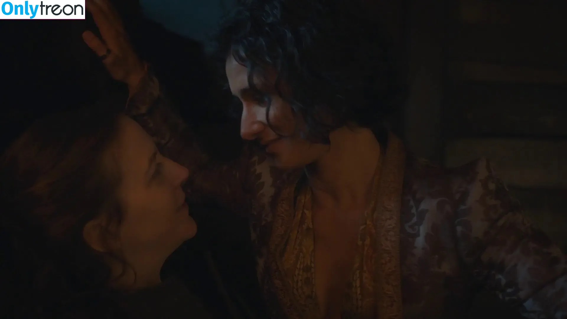 Indira Varma nude photo #0171 (indiravarma)