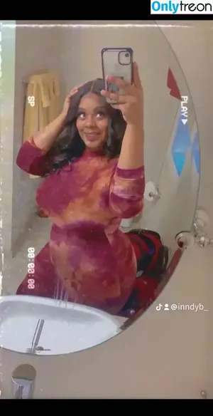 Indyyfineass / inndyb_ / inndyy.b nude photo #0002