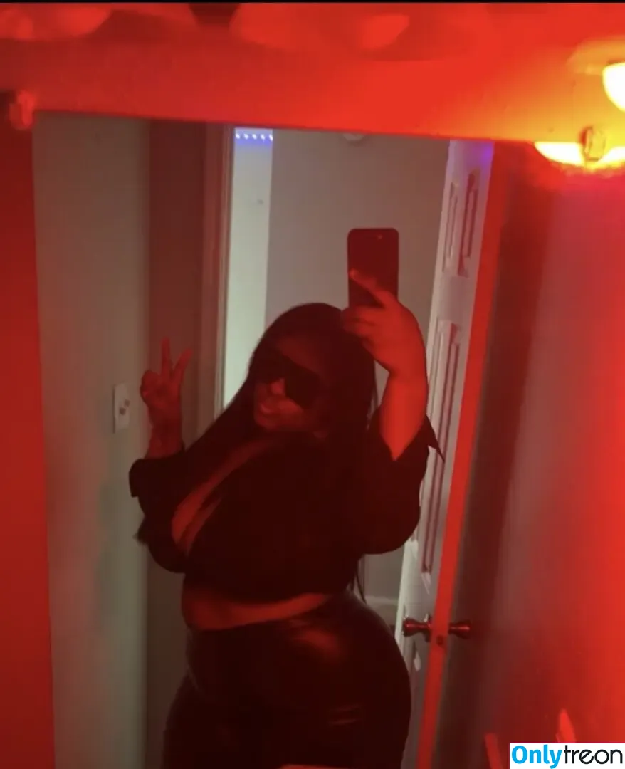 Indyyfineass nude photo #0004 (inndyb_ / inndyy.b)