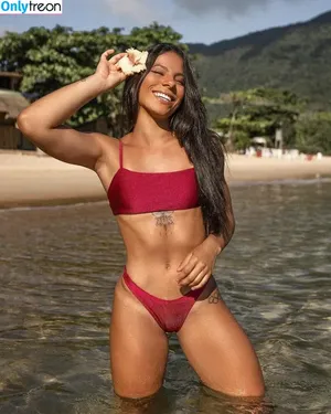 Ingrid Oliveira / Ingrid Bronze / ingridoliveirasexyoficial nude photo #0024