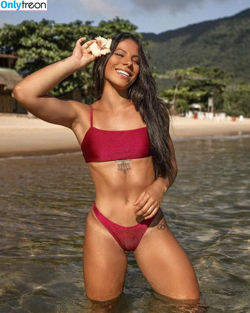 Ingrid Oliveira nude photo #0024 (Ingrid Bronze / ingridoliveirasexyoficial)