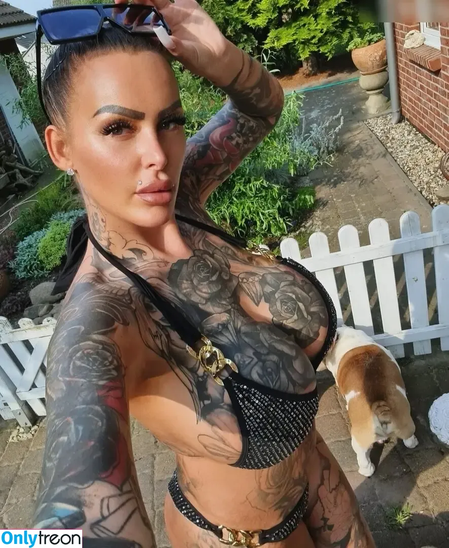 ink_lanovalie nude photo #0001 (ink_doll_lana)