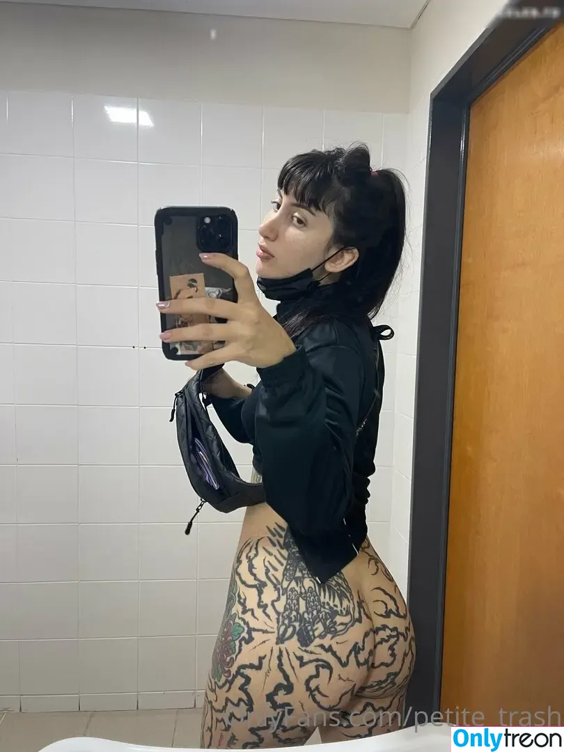inkedbabee nude photo #0111 (im.not.petite)