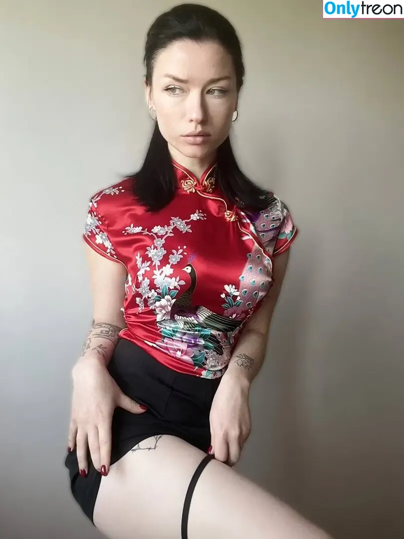 innervus nude photo #0643 (Instagram)