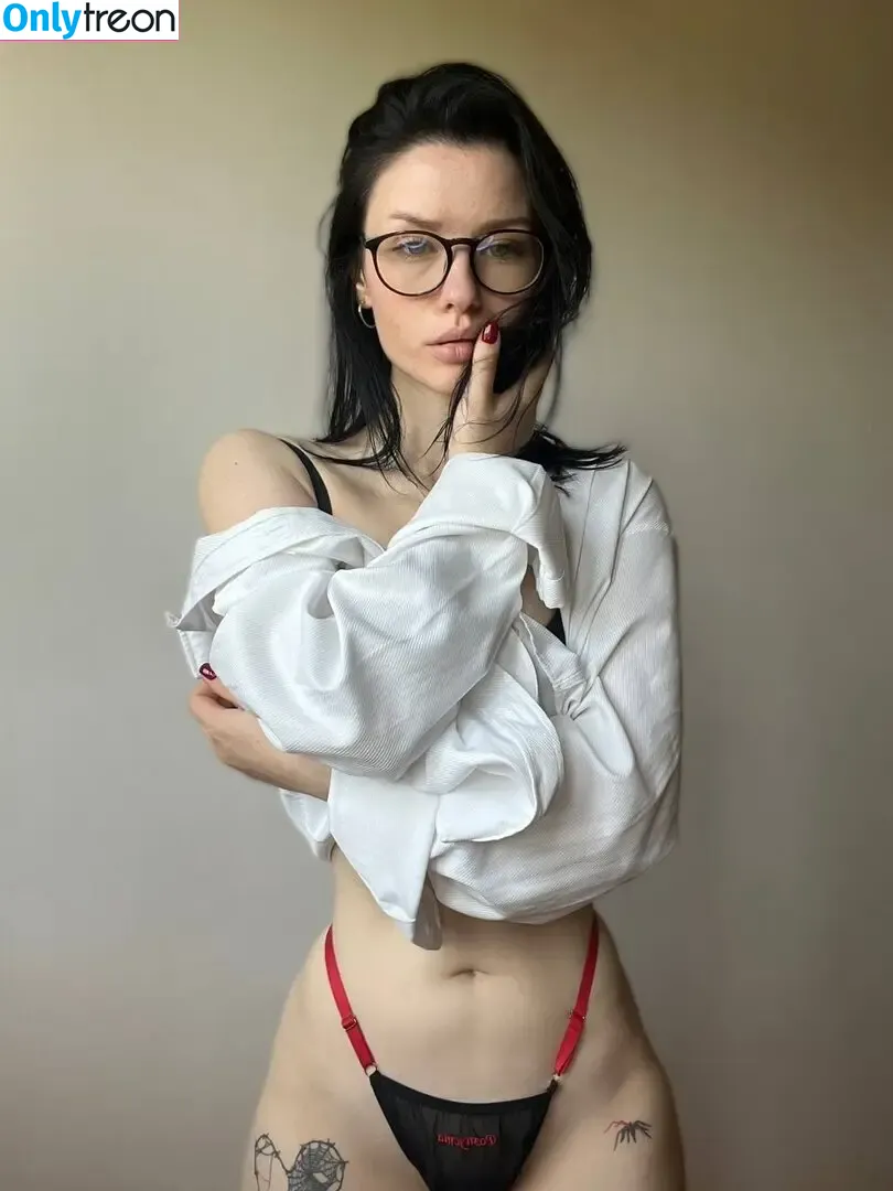innervus nude photo #0672 (Instagram)
