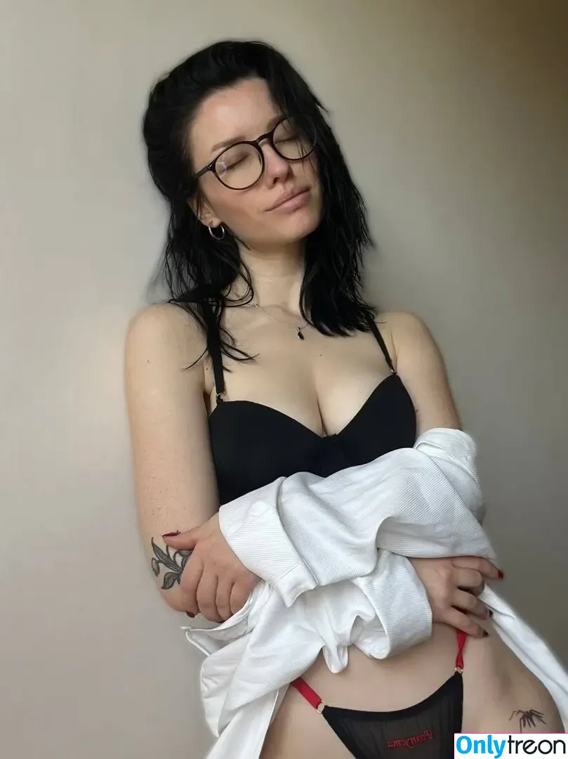 innervus nude photo #0673 (Instagram)