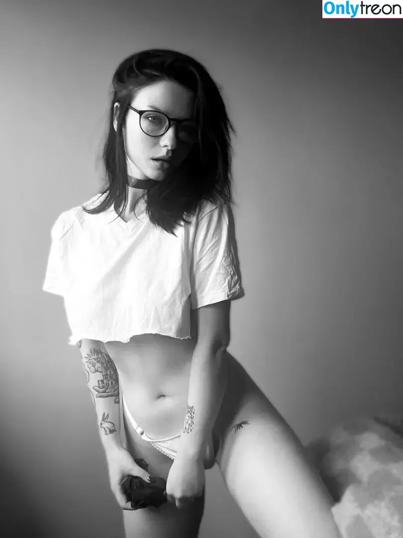 innervus nude photo #0886 (Instagram)