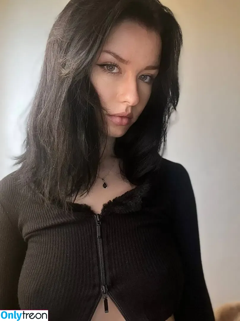 innervus nude photo #0914 (Instagram)