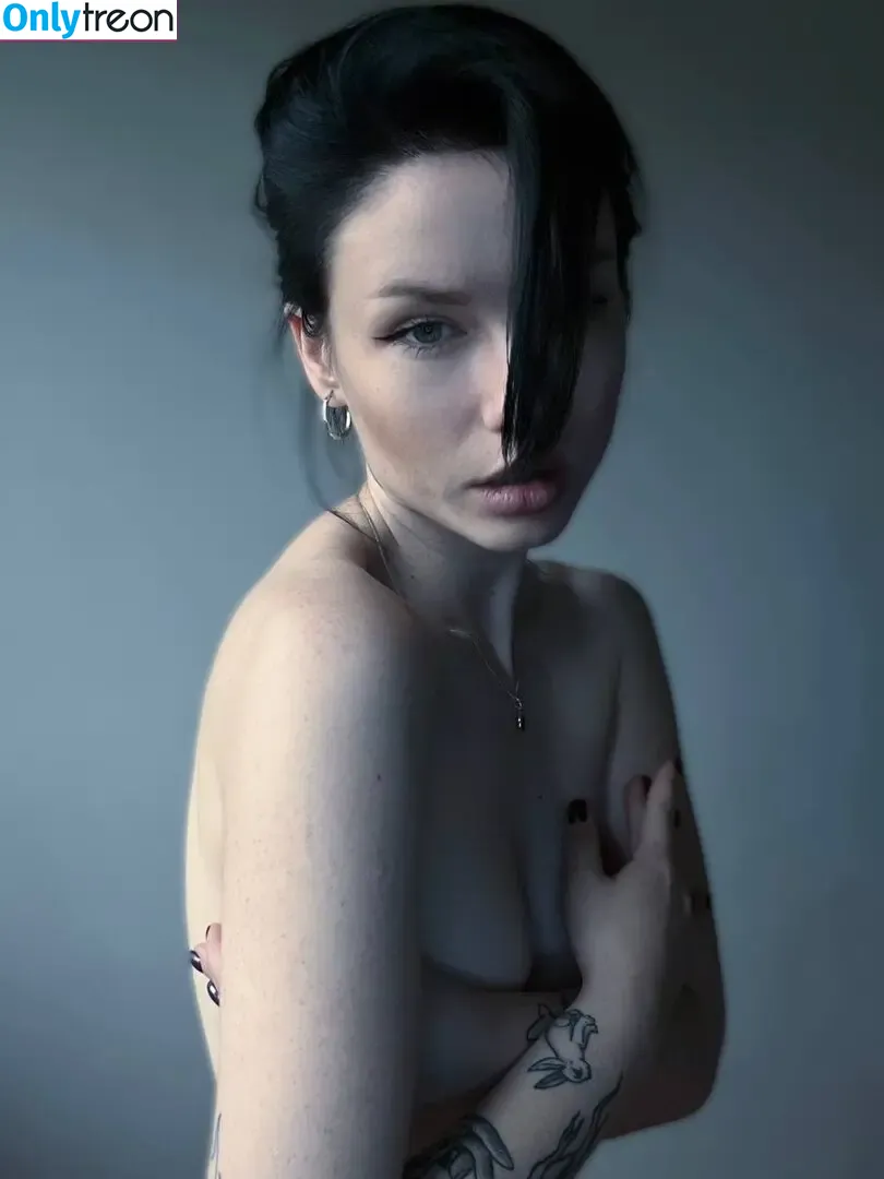 innervus nude photo #0963 (Instagram)
