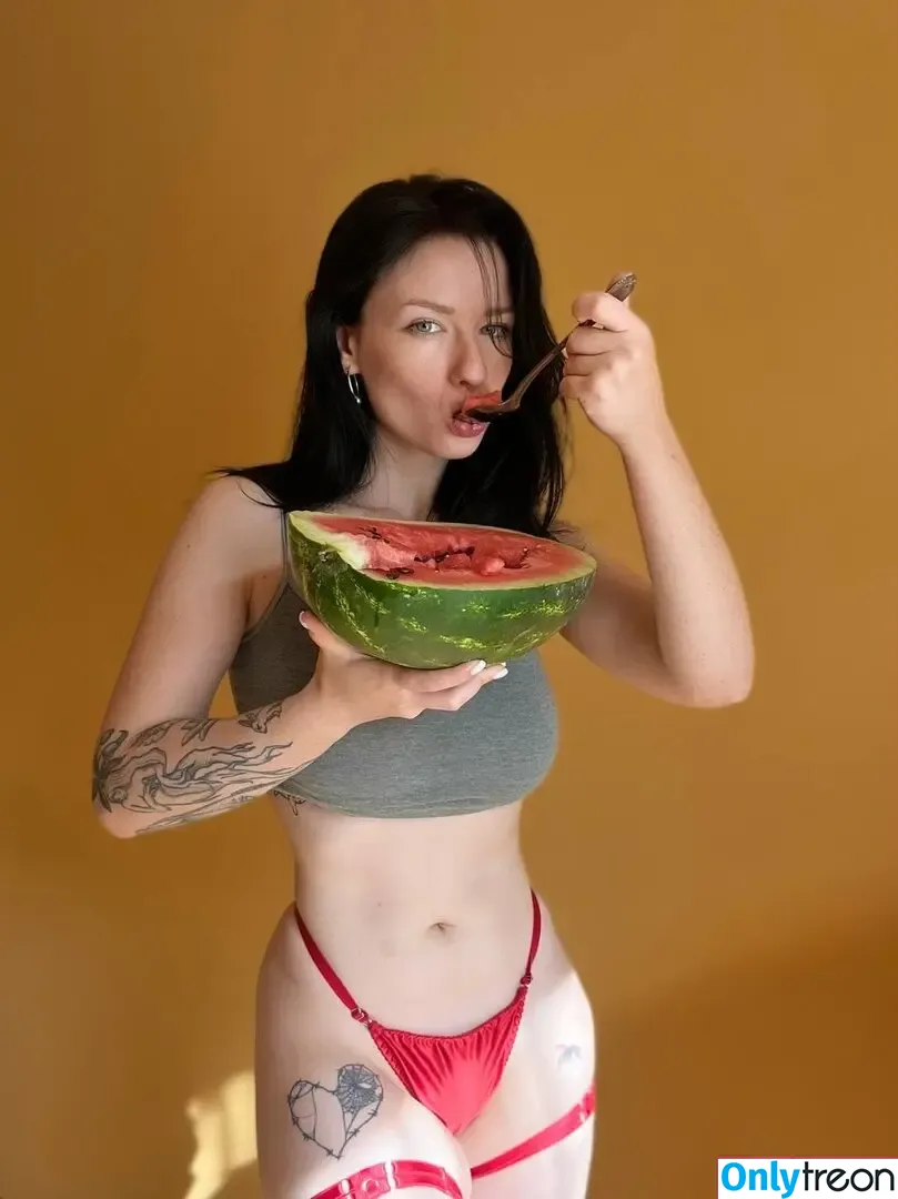 innervus nude photo #1726 (Instagram)