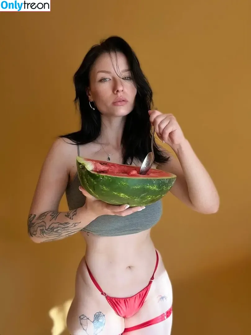 innervus nude photo #1734 (Instagram)
