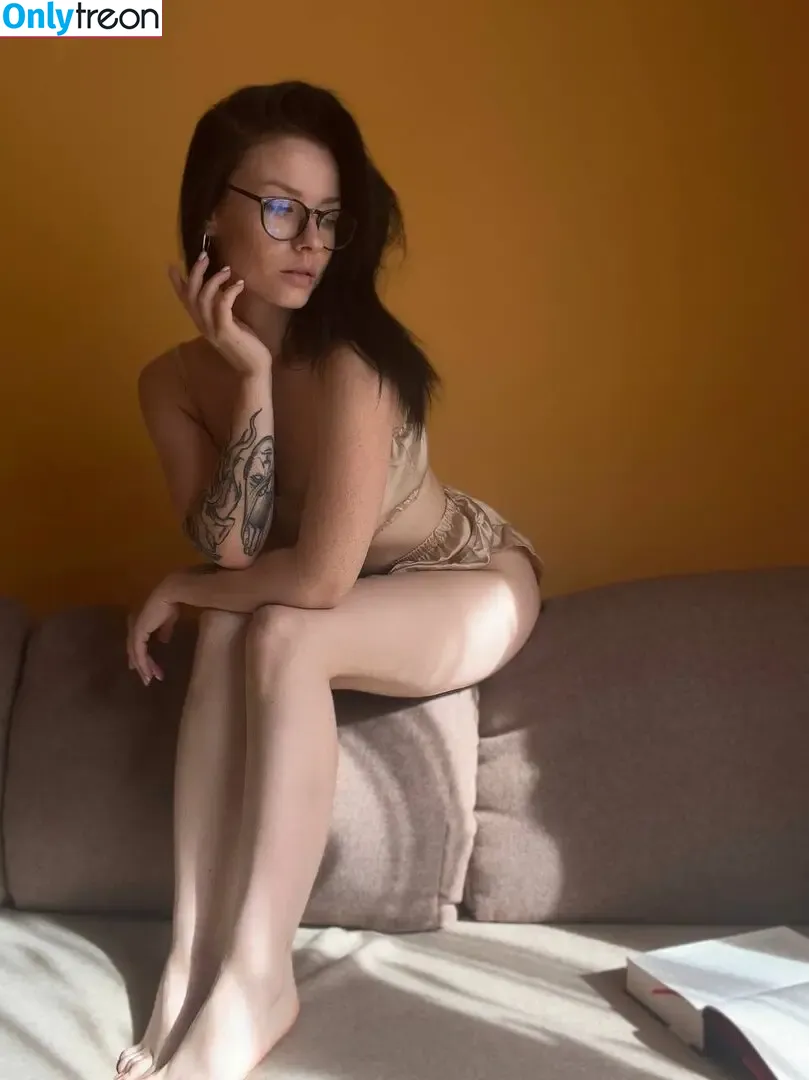 innervus nude photo #1842 (Instagram)
