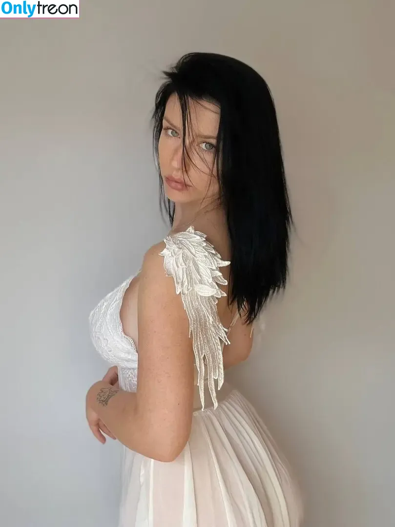 innervus nude photo #1863 (Instagram)