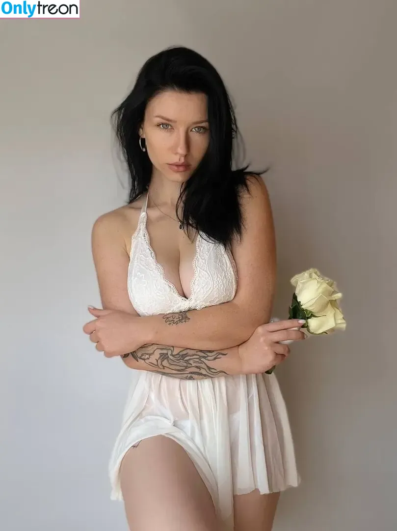 innervus nude photo #1874 (Instagram)