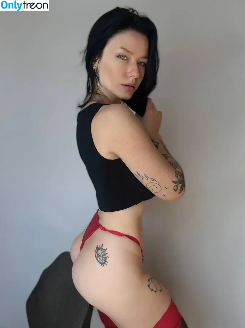 innervus nude photo #2053 (Instagram)