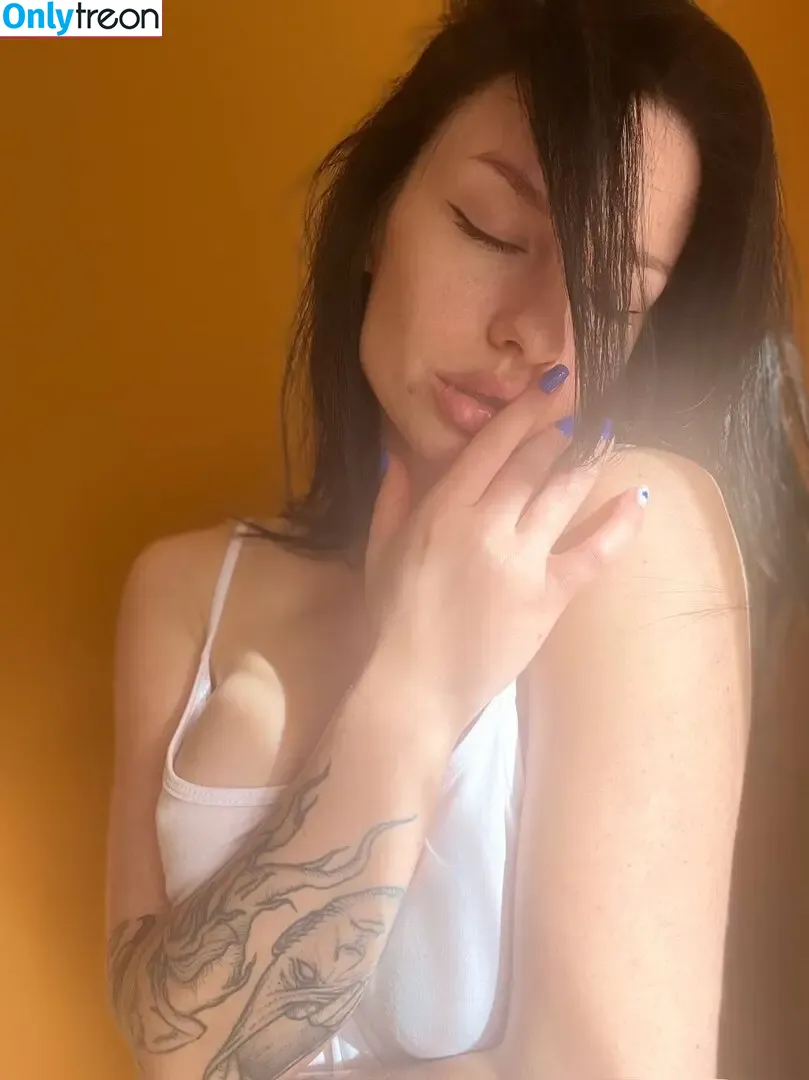 innervus nude photo #2072 (Instagram)