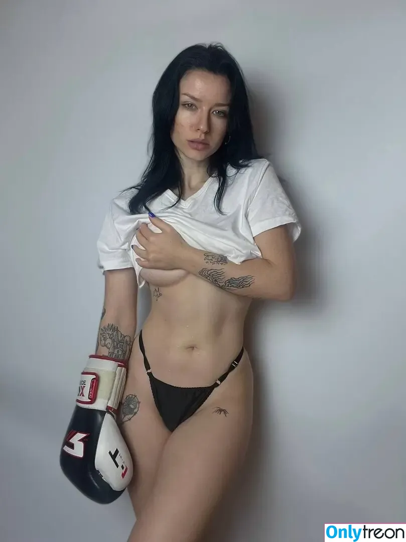 innervus nude photo #2137 (Instagram)