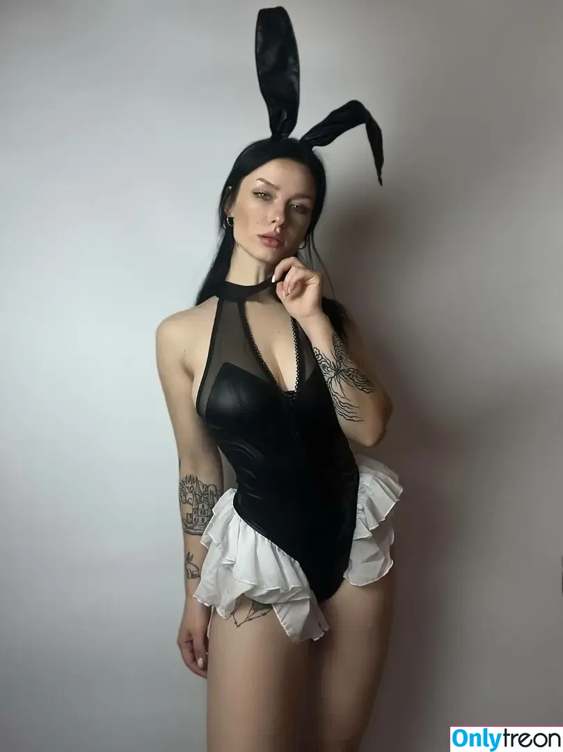 innervus nude photo #2341 (Instagram)