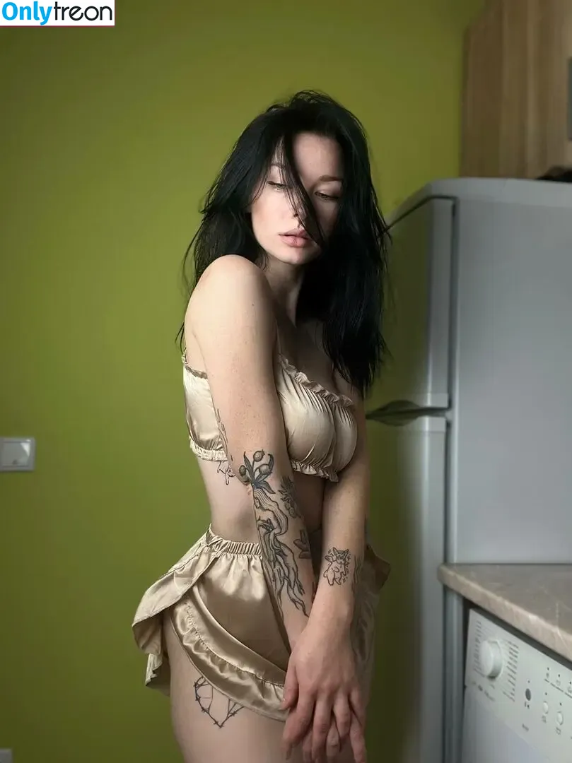 innervus nude photo #2472 (Instagram)