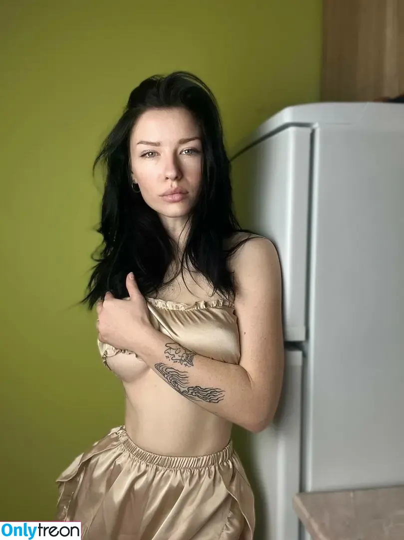 innervus nude photo #2481 (Instagram)