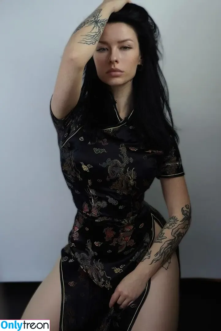 innervus nude photo #2607 (Instagram)