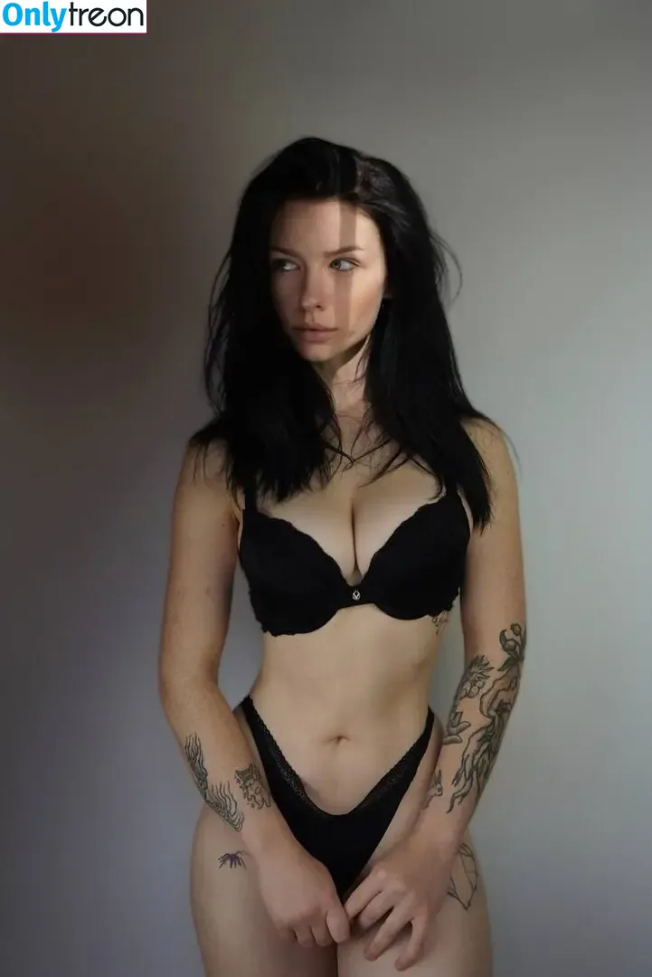 innervus nude photo #2616 (Instagram)